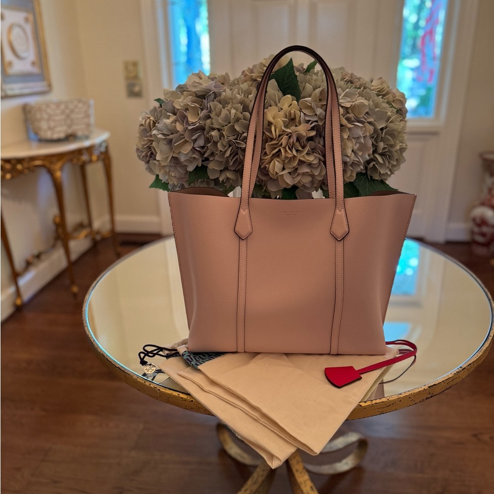 NWOT Tory Burch Pink Leather Tote Bag NWOT